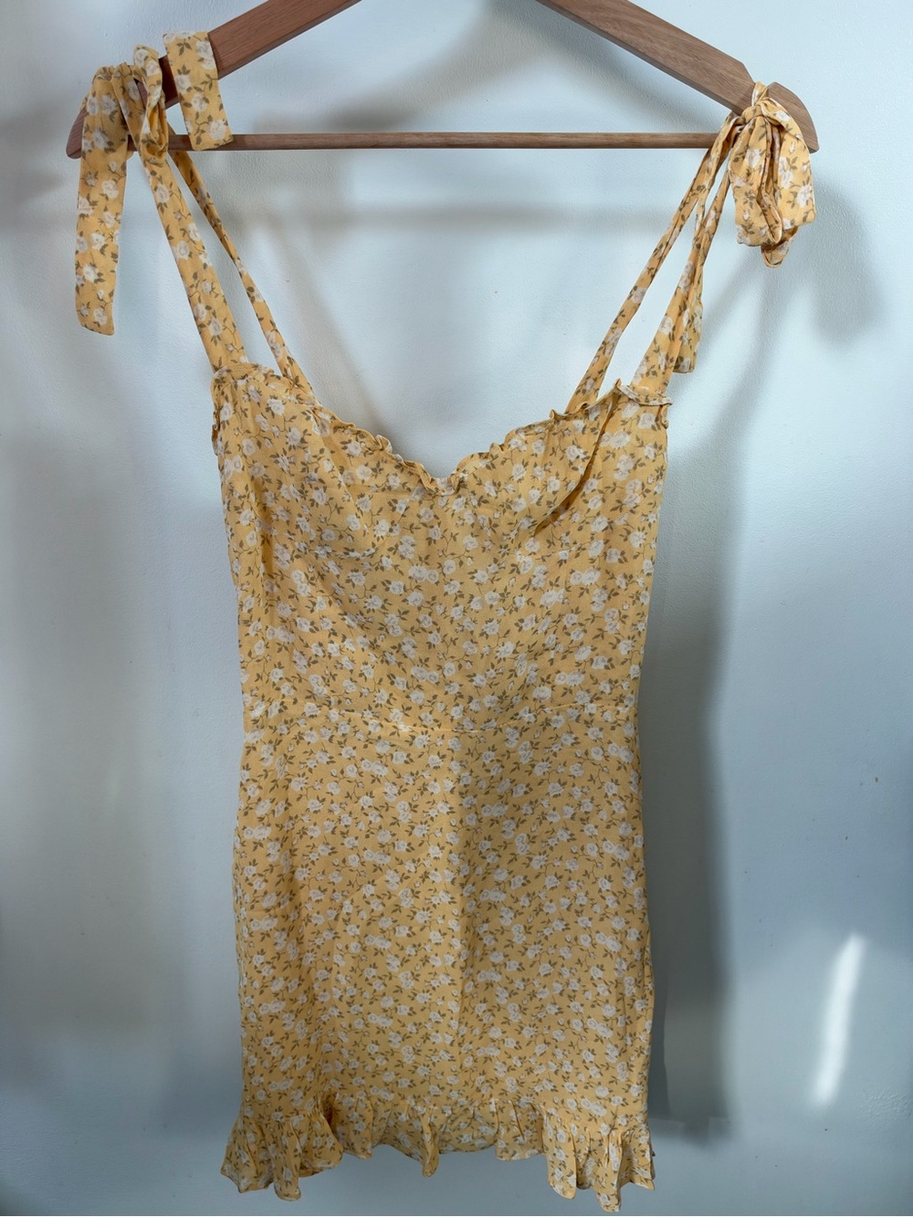 Reformation Christine Dress Yellow Floral Tie Strap Mini Size 2